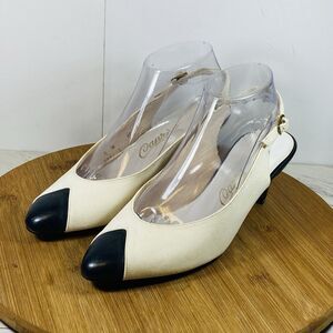 Capri Women Elegant Pump 2 Tones Size 8M New